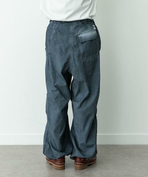 Sonny Label / サニーレーベル その他パンツ | ARMY TWILL　UNEVEN DYEING OVER PANTS | 詳細10