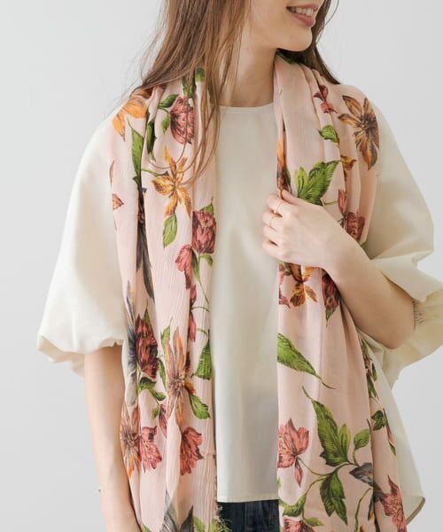 VALENTINO 花柄ストール ウール×シルク×カシミヤのヴィンテージ花柄ストール（ガーゼ