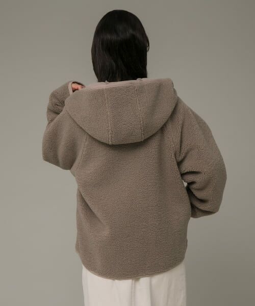 日本製✩美品✩ムートンラム✩ラクーン✩ファーコート✩リバーシブル✩柔らか軽い ムートンリバーシブルフーディーコート (ブルゾン)|**Sonny