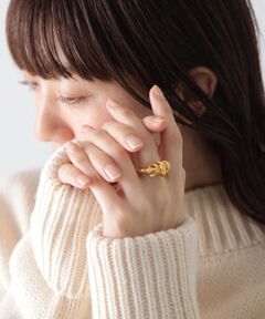 Lapuis　Coil Around リング