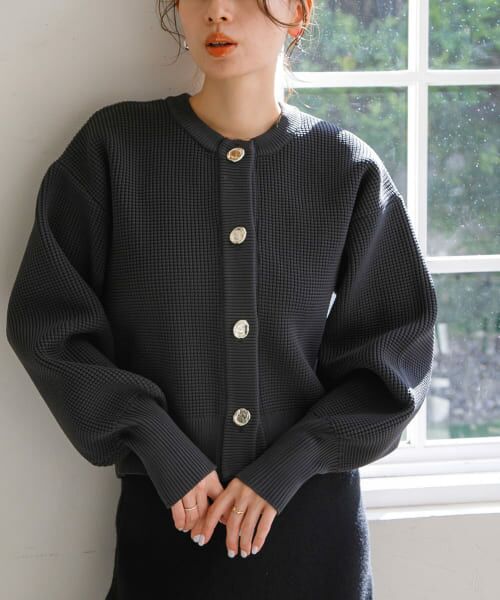 セール】 『WEB/一部店舗限定』メタルボタンカーディガン