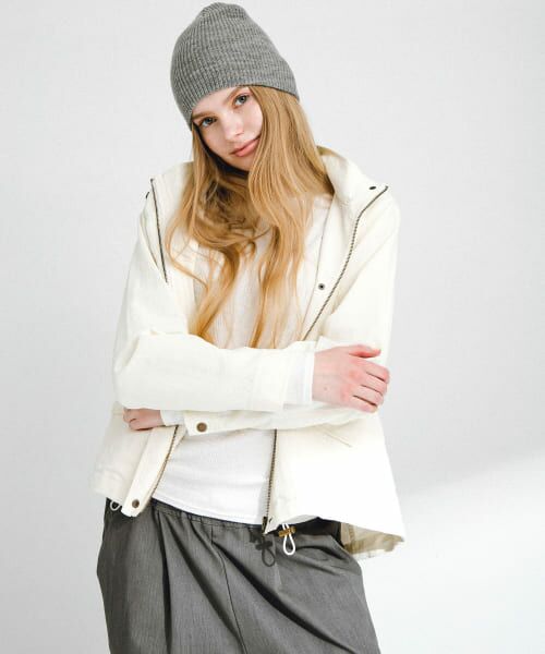 t*a様 【即完売】belper ベルパー ブルゾン ベージュ 即完売】belper ベルパー ブルゾン ベージュ BELPER(ベルパー)の