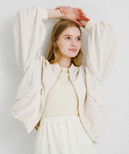 ビアズリー ライトブルゾン ボリュームスリーブ ジャケット ゆったり ユニクロ公式 | ボリュームスリーブコクーンブルゾン