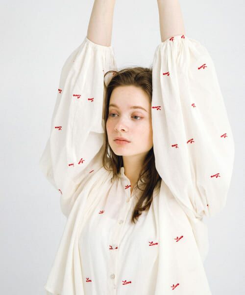 ブラウス　LOVE sama Love Sam embroidered top Sz P/XS | eBay