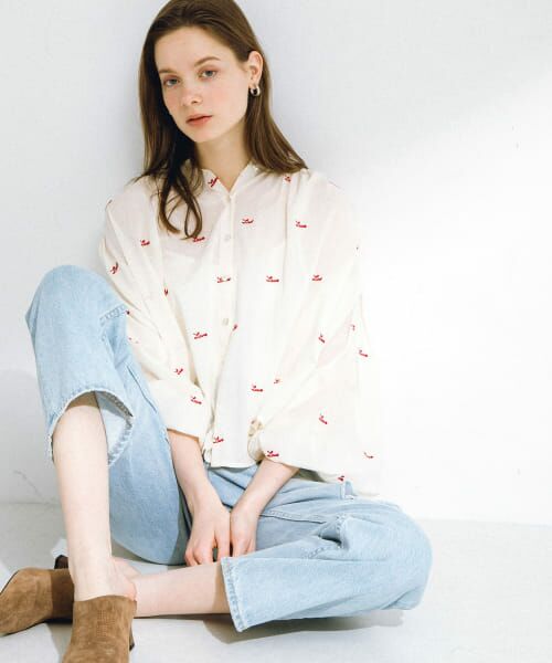 セール】 Love embroideryブラウス （シャツ・ブラウス