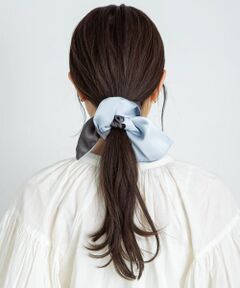 サテンスクエアシュシュ