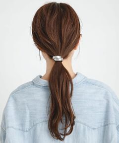 メタルモチーフヘアゴム