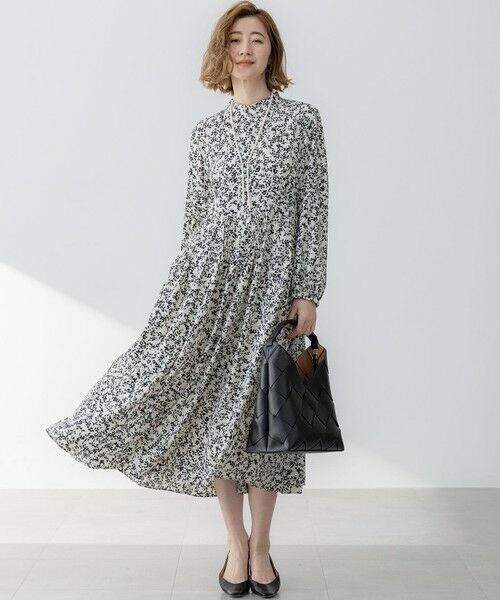 S size ONWARD(小さいサイズ) / エスサイズオンワード ロング・マキシ丈ワンピース | 【洗える】シャドーリーフプリント ワンピース | 詳細1
