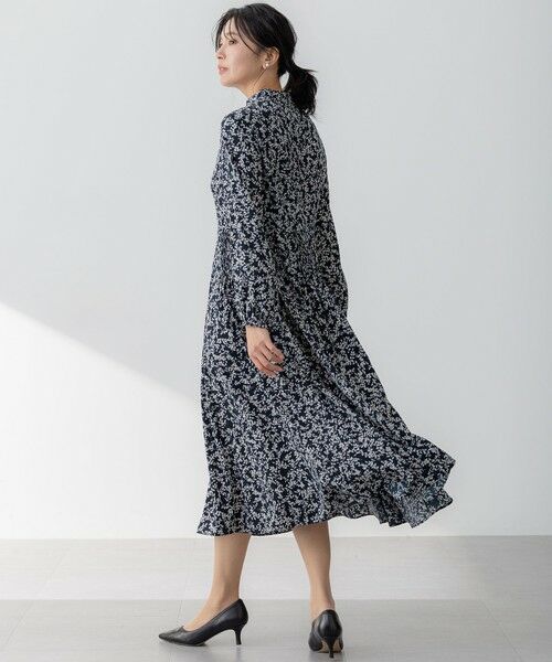 S size ONWARD(小さいサイズ) / エスサイズオンワード ロング・マキシ丈ワンピース | 【洗える】シャドーリーフプリント ワンピース | 詳細12