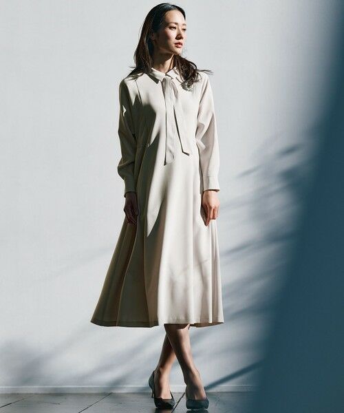 S size ONWARD(小さいサイズ) / エスサイズオンワード ロング・マキシ丈ワンピース | 【VERYコラボ】トリアセダブルジョーゼット つけ襟 ボウタイワンピース | 詳細20