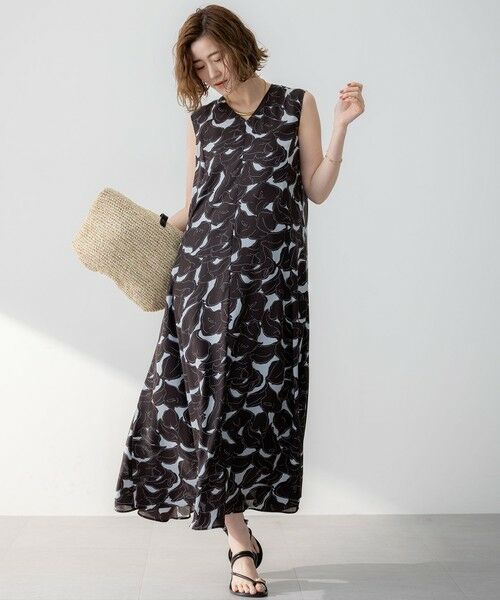 S size ONWARD(小さいサイズ) / エスサイズオンワード ロング・マキシ丈ワンピース | 【洗える】Ratti フラワーアートプリント ワンピース | 詳細6