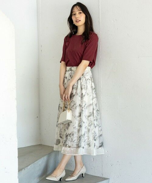 S size ONWARD(小さいサイズ) / エスサイズオンワード ミニ・ひざ丈スカート | 【WEB・一部店舗限定】ハッチングフラワープリント スカート | 詳細1