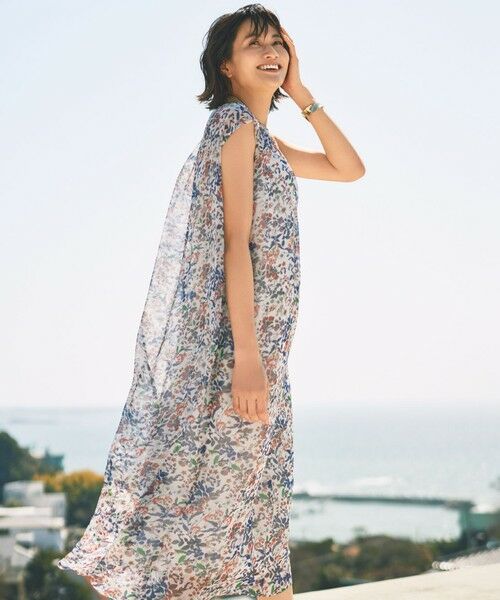 S size ONWARD(小さいサイズ) / エスサイズオンワード ロング・マキシ丈ワンピース | 【カタログ掲載・洗える】ボタニカルフラワープリント ワンピース | 詳細1