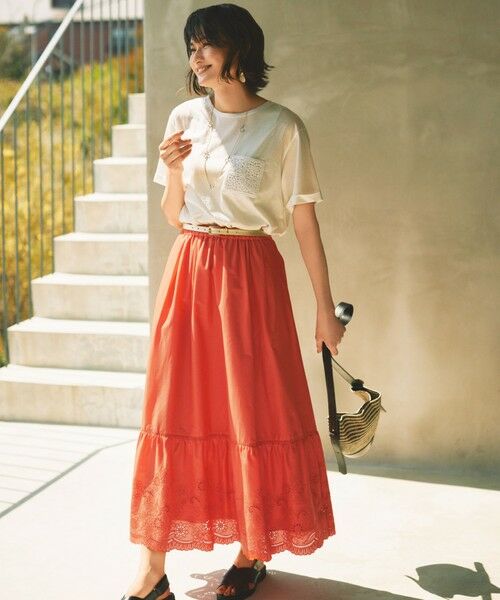 S size ONWARD(小さいサイズ) / エスサイズオンワード ミニ・ひざ丈スカート | 【カタログ掲載・接触冷感・洗える】エンブロイダリーローンティアード スカート | 詳細1