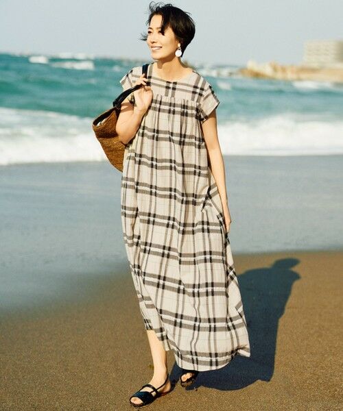 S size ONWARD(小さいサイズ) / エスサイズオンワード ロング・マキシ丈ワンピース | 【カタログ掲載・洗える】シアーブライトチェック ワンピース | 詳細1