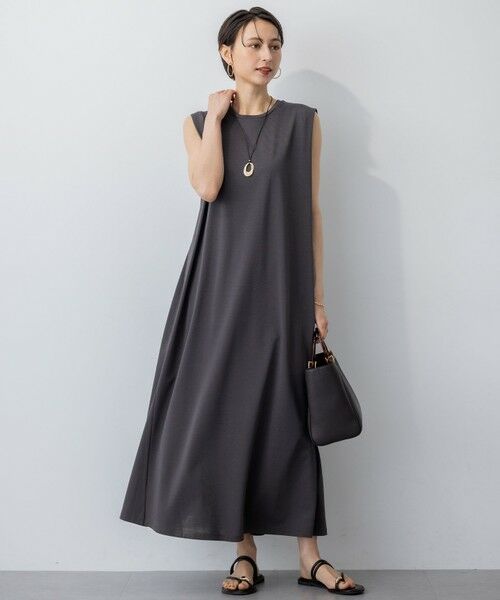 S size ONWARD(小さいサイズ) / エスサイズオンワード ロング・マキシ丈ワンピース | 【Oggi8月号掲載/接触冷感/洗える】ツイストコットンプレーティング スリーブレスワンピース | 詳細1
