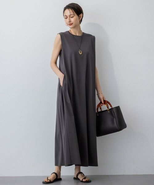 S size ONWARD(小さいサイズ) / エスサイズオンワード ロング・マキシ丈ワンピース | 【Oggi8月号掲載/接触冷感/洗える】ツイストコットンプレーティング スリーブレスワンピース | 詳細2