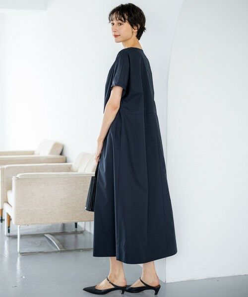 S size ONWARD(小さいサイズ) / エスサイズオンワード ロング・マキシ丈ワンピース | 【一部店舗限定/UVカット/洗える】タイプライター サック風 ワンピース | 詳細19