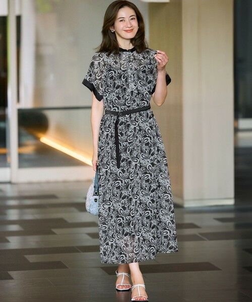 S size ONWARD(小さいサイズ) / エスサイズオンワード ロング・マキシ丈ワンピース | 【一部店舗限定/速乾性/洗える】モノトーンプリント ワンピース | 詳細4