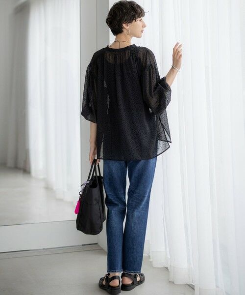 S size ONWARD(小さいサイズ) / エスサイズオンワード シャツ・ブラウス | 【洗える】ドットフロッキー ボリュームスリーブ ブラウス | 詳細3