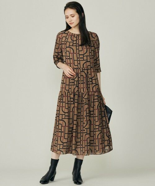S size ONWARD(小さいサイズ) / エスサイズオンワード ロング・マキシ丈ワンピース | ジオメトリックレトロプリント ワンピース | 詳細1