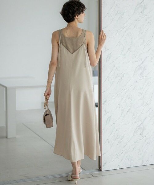 S size ONWARD(小さいサイズ) / エスサイズオンワード ロング・マキシ丈ワンピース | 【見上愛さん着用/洗える】スエーディーサテン キャミソール ワンピース | 詳細4