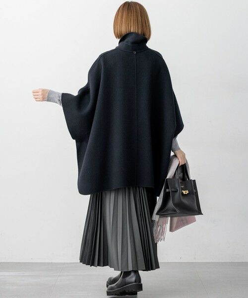 S size ONWARD(小さいサイズ) / エスサイズオンワード その他アウター | 【見上愛さん着用/Oggi12月号掲載】ウールライトリバー ポンチョシルエット コート | 詳細5