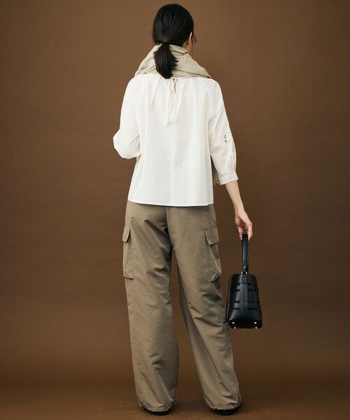 S size ONWARD(小さいサイズ) / エスサイズオンワード シャツ・ブラウス | 【SHIHOさん着用】エンブロイダリーブロードパフスリーブ ブラウス | 詳細2