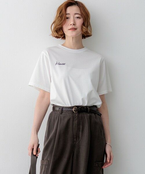 S size ONWARD(小さいサイズ) / エスサイズオンワード カットソー | バック刺繍 メッセージロゴ Tシャツ（ホワイト系）