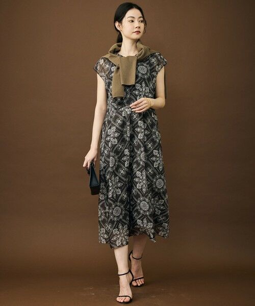 S size ONWARD(小さいサイズ) / エスサイズオンワード ロング・マキシ丈ワンピース | 【カタログ掲載】ロータスタイルプリント ワンピース | 詳細5