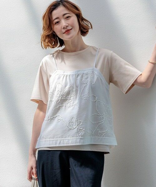 S size ONWARD(小さいサイズ) / エスサイズオンワード カットソー | シアーエンブロイダリー キャミソール コンビ Tシャツ（ベージュ系）