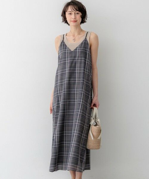 S size ONWARD(小さいサイズ) / エスサイズオンワード ロング・マキシ丈ワンピース | 【見上愛さん着用】ハイツイストシアーチェック キャミソールワンピース（グレーチェック）