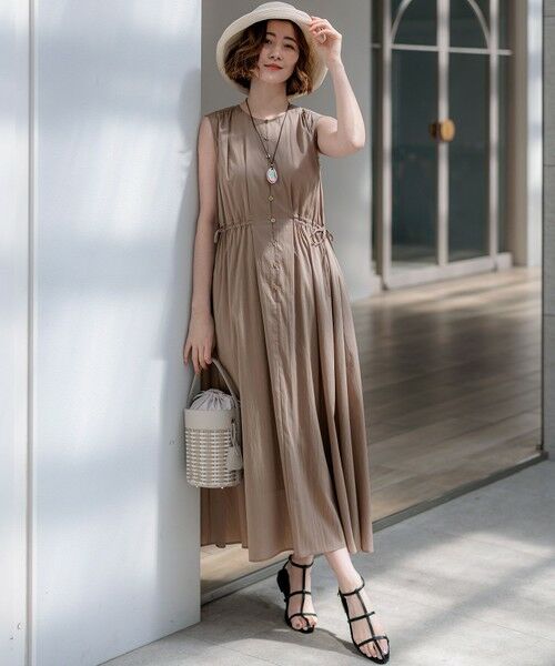 S size ONWARD(小さいサイズ) / エスサイズオンワード ロング・マキシ丈ワンピース | シルキーライトクロス フレアワンピース | 詳細2