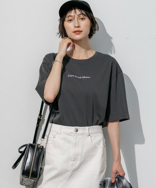 S size ONWARD(小さいサイズ) / エスサイズオンワード カットソー | ドロップショルダー メッセージ ロゴTシャツ（グレー系）