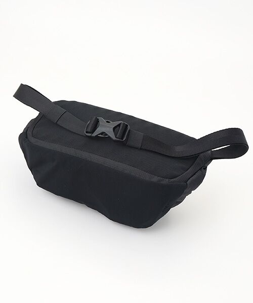 ボディバッグ・ウエストポーチ　bagarch ak69 バッグ・鞄 / ボディバッグ・ウエストポーチ 通販 | mark