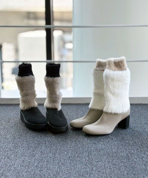 レッグウォーマー×ニットシューズで、さらに足元をあたたかく