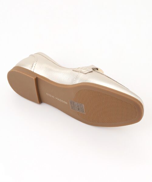 NY発ブランド steve madden フラットシューズ　シルバー NY発ブランド steve madden フラットシューズ シルバー NY発