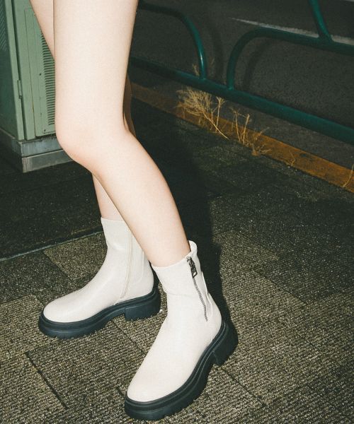 STEVE MADDEN/スティーブ・マデン 厚底サイドジップブーツ BONE/LEAT 24.5 STEVE MADDEN/スティーブ・マデン 厚底サイドジップブーツ BONE/LEAT 24.5