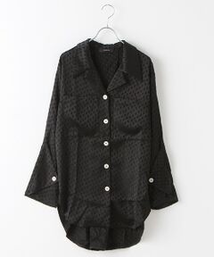 3D dotted shirt