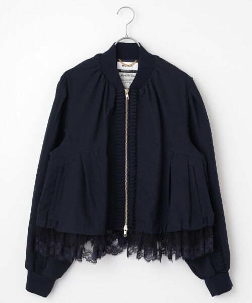 スタイリング 全身もしくは全身に近い画像