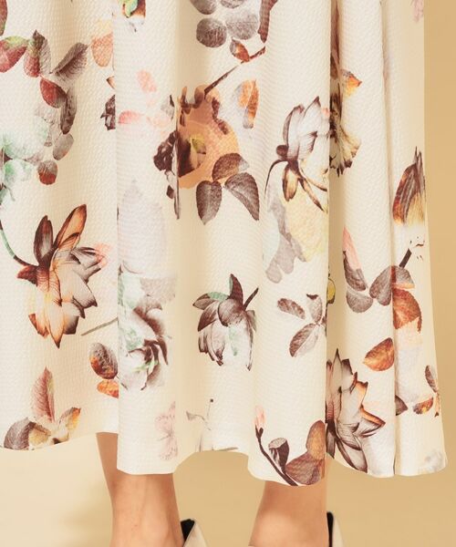 SunaUna / スーナウーナ ロング・マキシ丈スカート | 【COLLECTION LINE】花柄タックスカート | 詳細16