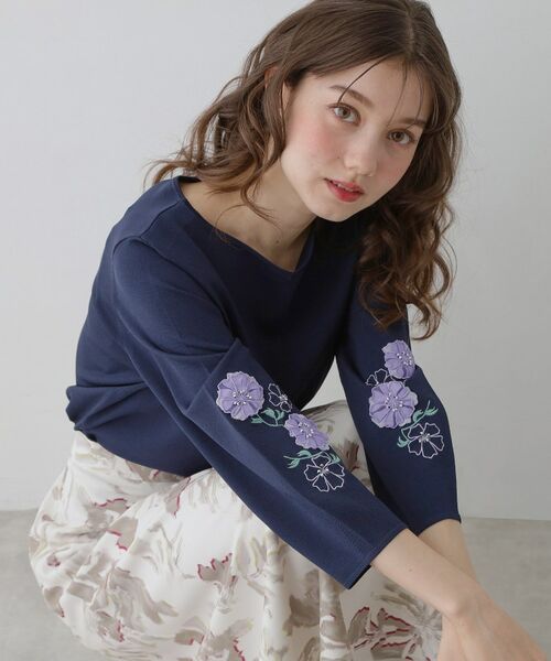 SunaUna / スーナウーナ ニット・セーター | 【SS～Lサイズ展開／フラワー刺繍】クラフトニット（ネイビー(094)）