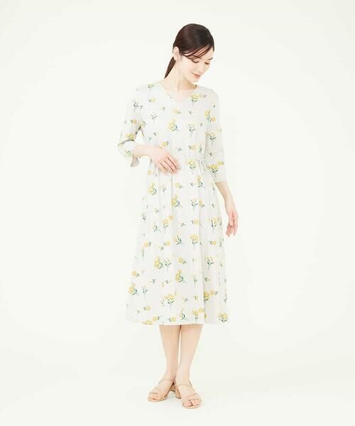 Sybilla / シビラ ロング・マキシ丈ワンピース | フラワー刺繍ドレス | 詳細2