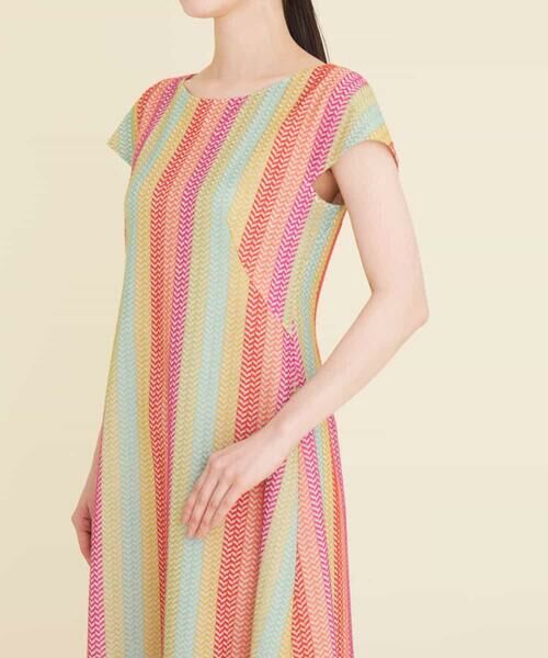 新品シビラマルチカラーシェブロン刺繍ドレス　シビラロングワンピース定価75900円