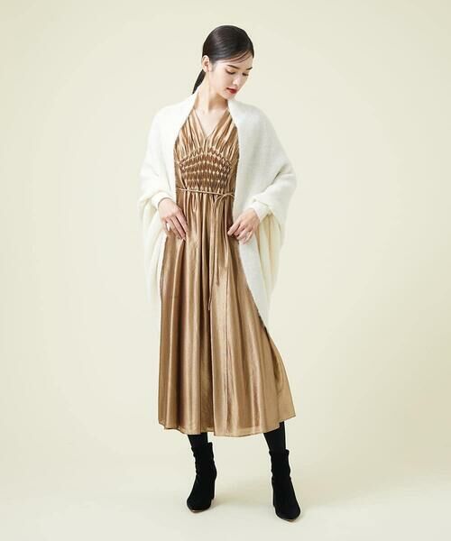Sybilla / シビラ ドレス | 【MONOTONE】ゴールドスモッキングドレス | 詳細14