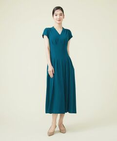 タッキングデザインドレス