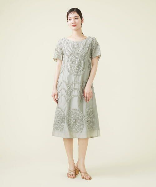 Sybilla / シビラ ドレス | サークル刺繍ドレス | 詳細1