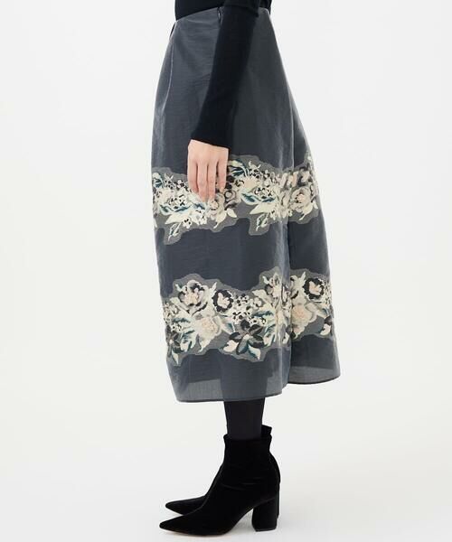 Sybilla / シビラ ロング・マキシ丈スカート | フラワーカットジャカードタックスカート | 詳細5