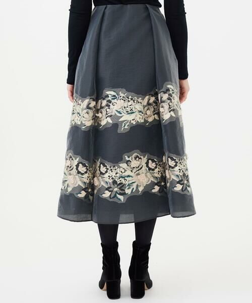 Sybilla / シビラ ロング・マキシ丈スカート | フラワーカットジャカードタックスカート | 詳細6