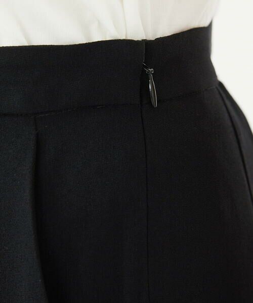 Sybilla / シビラ ショート・ハーフ・半端丈パンツ | バックサテンストレートパンツ | 詳細7